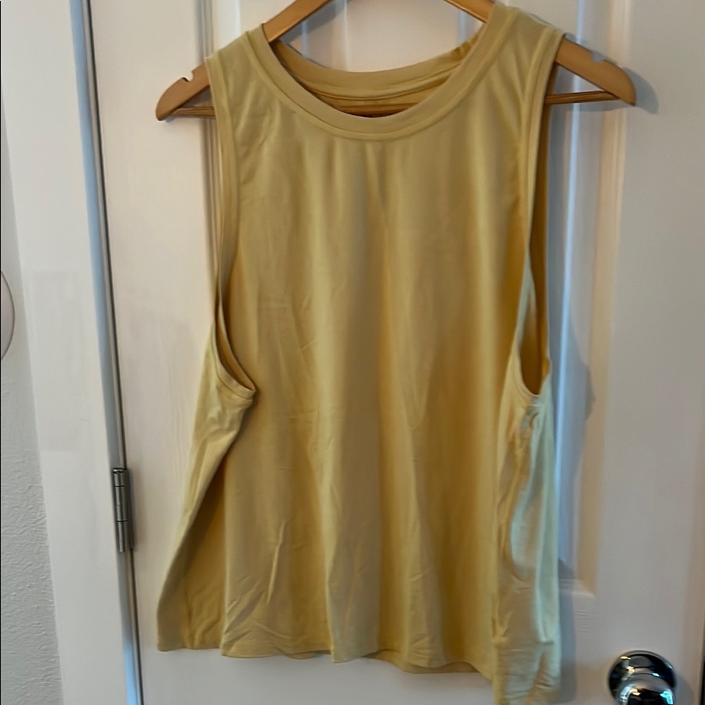 Athleta Gold Sleeveless Muscle Tee